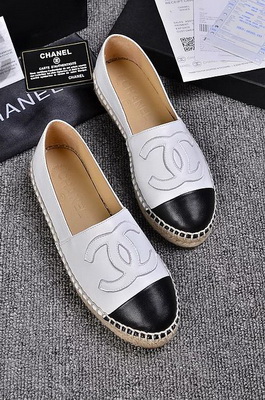 CHANEL Loafers Women--091